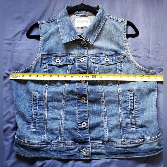 Denim Vest Ladies LG - Picture 3 of 6